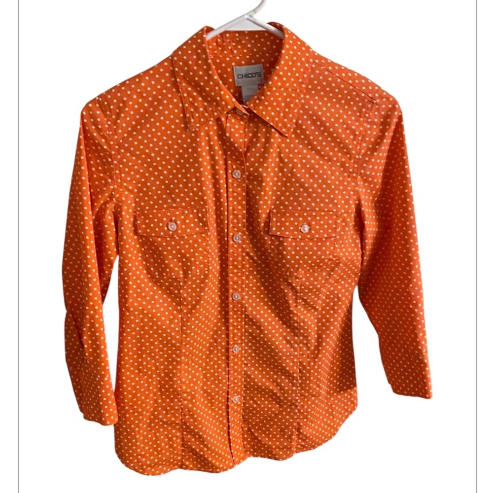 Chico's Orange Polka Dot women’s fitted button-down blouse.  Size‎ 0.  (4-6) - Picture 3 of 11